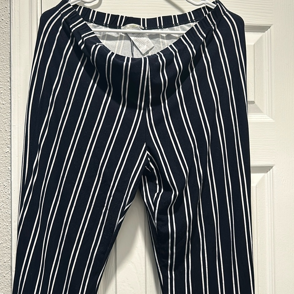 Ladies knit pants